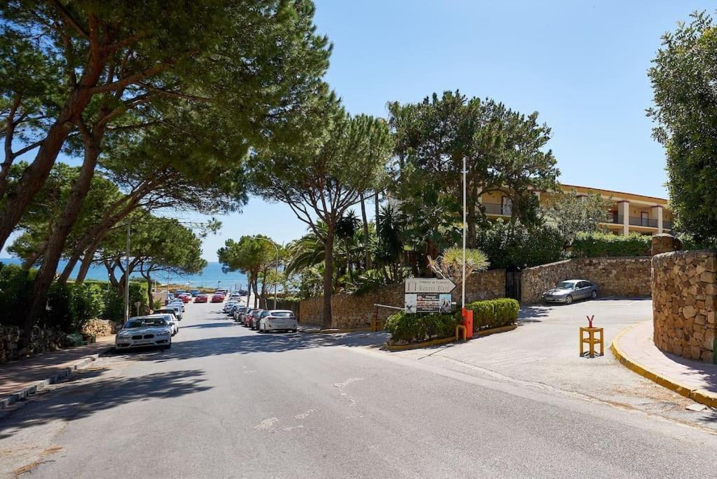 Oleholidays 517 Romana Playa Junto A La Playa Apartment *